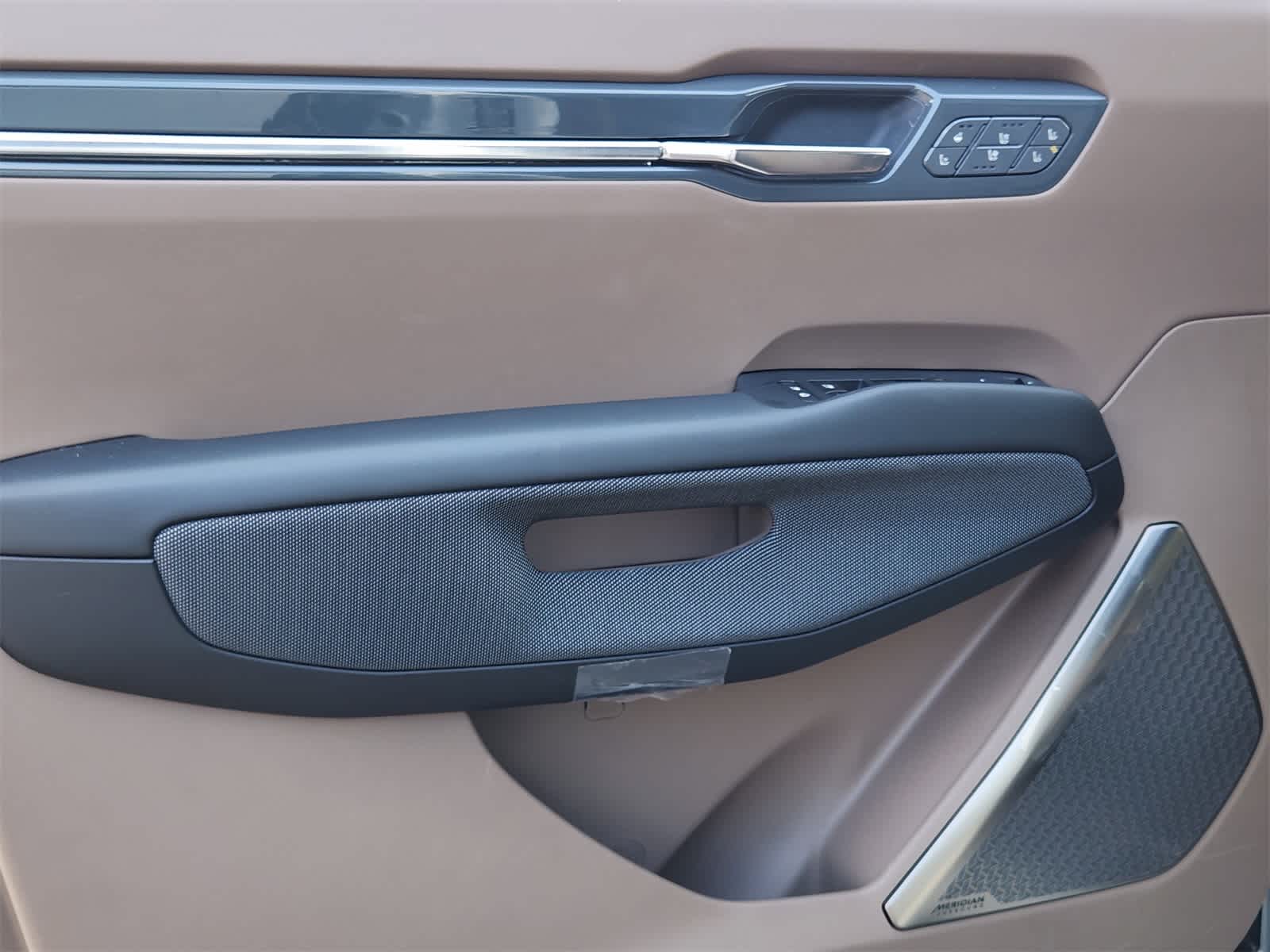Thumbnail: 2026 Kia EV9 - 20