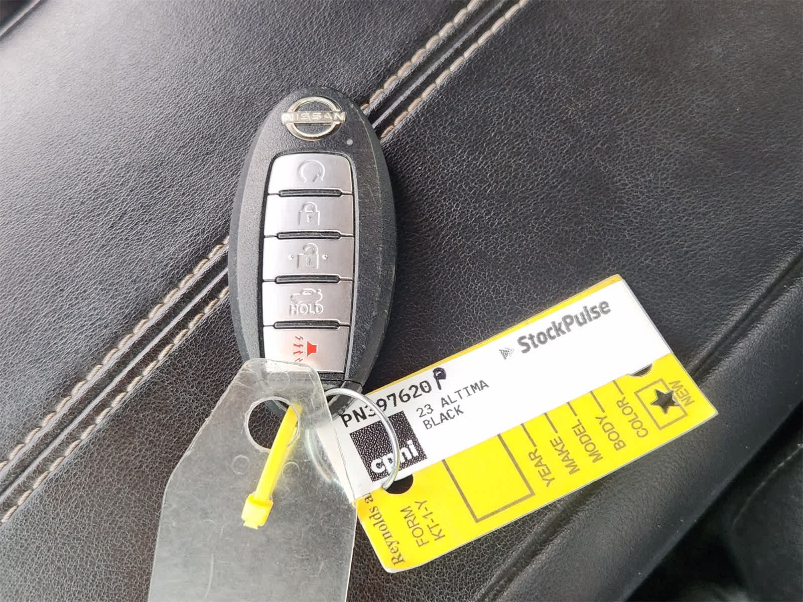 Thumbnail: 2023 Nissan Altima - 32