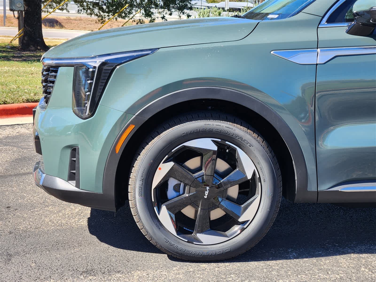 Thumbnail: 2026 Kia Sorento - 9