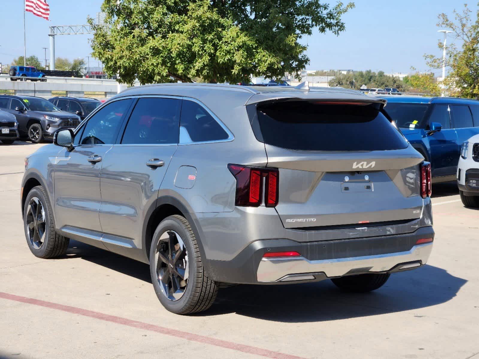 Thumbnail: 2025 Kia Sorento - 5