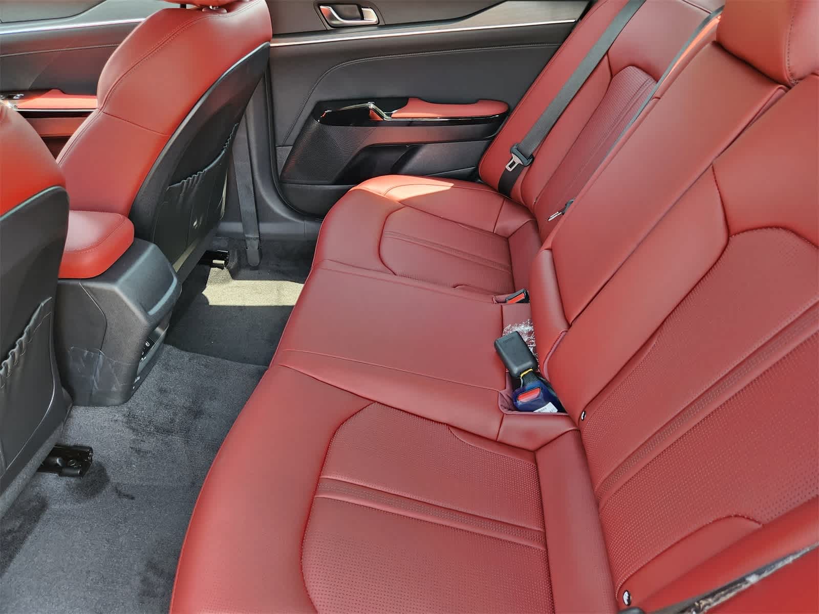 Thumbnail: 2025 Kia K5 - 23