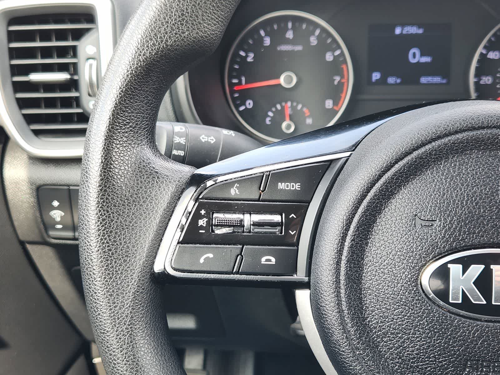 Thumbnail: 2020 Kia Sportage - 26