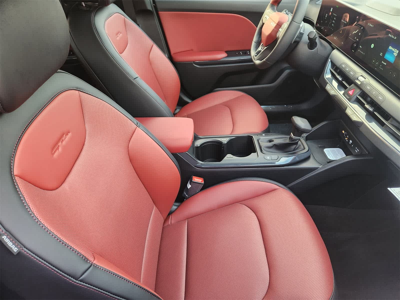 Thumbnail: 2026 Kia K4 - 12