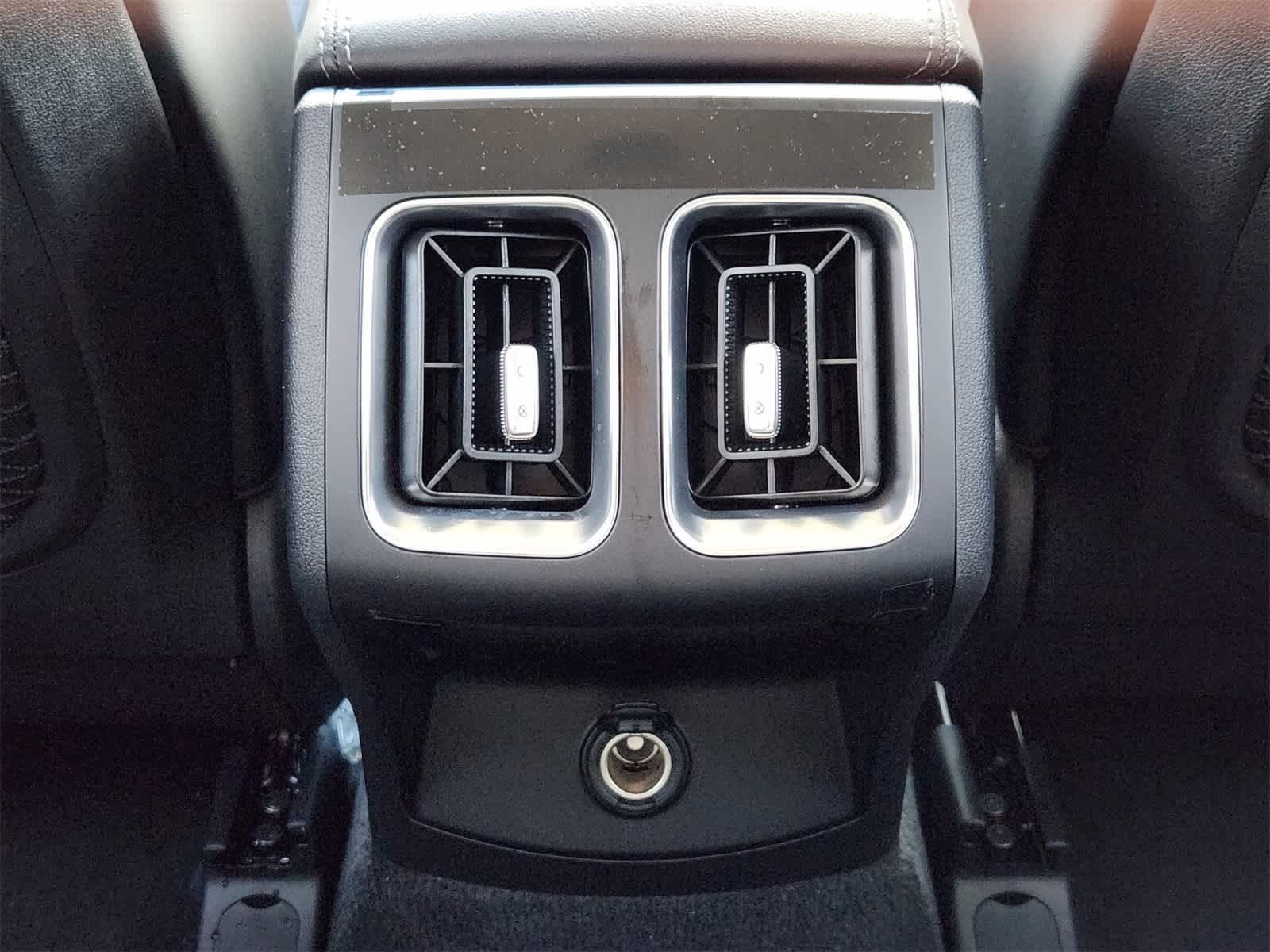 Thumbnail: 2026 Kia Sorento - 23