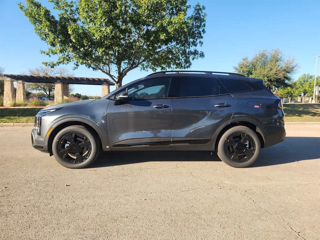 New 2026 Kia Sportage Hybrid X-Line SUV