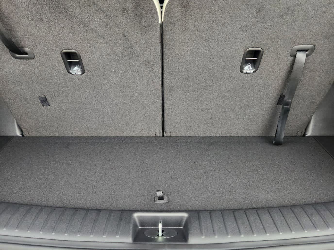 Thumbnail: 2025 Kia Sorento - 24