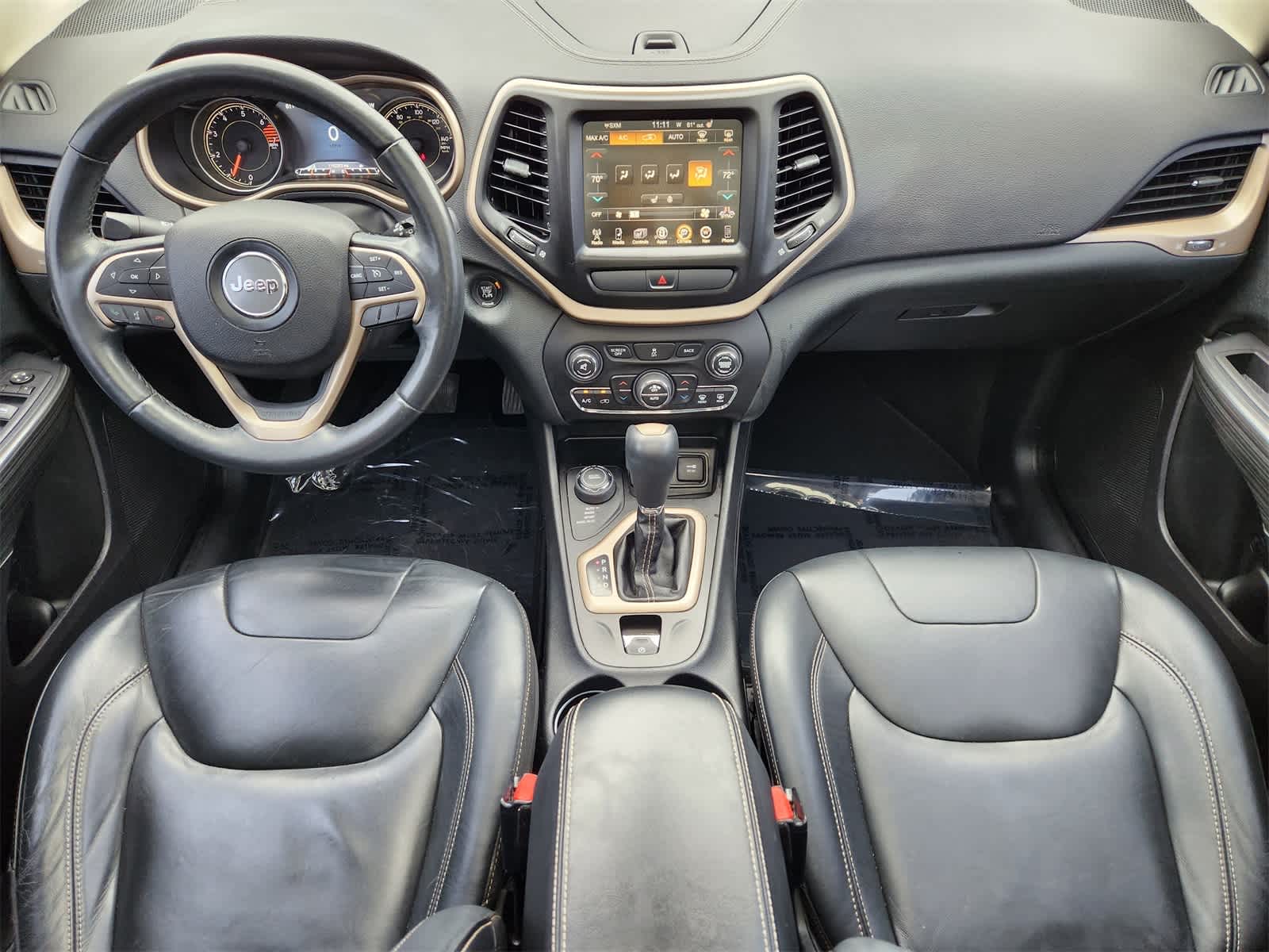 Thumbnail: 2016 Jeep Cherokee - 25