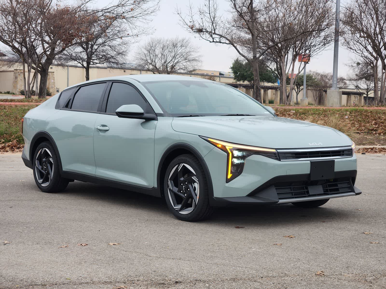 Thumbnail: 2026 Kia K4 - 3