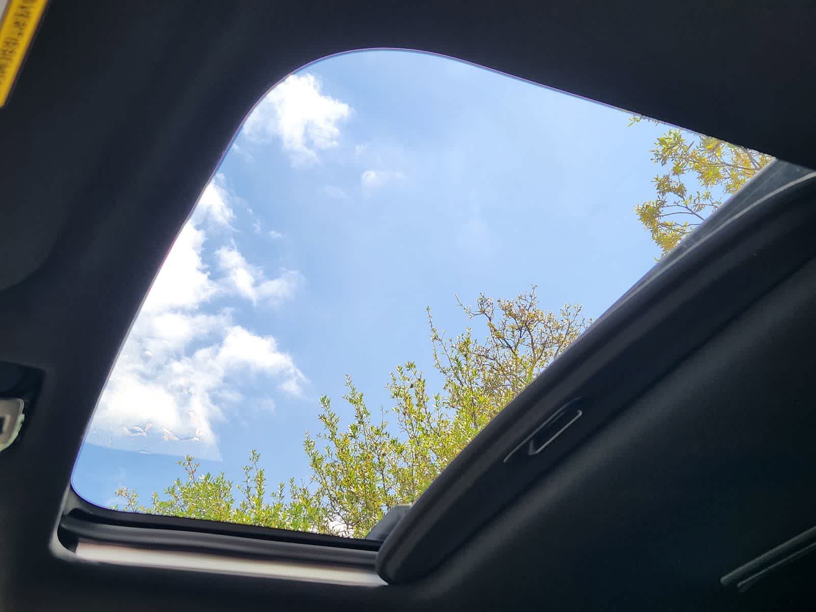 Thumbnail: 2026 Kia EV9 - 20