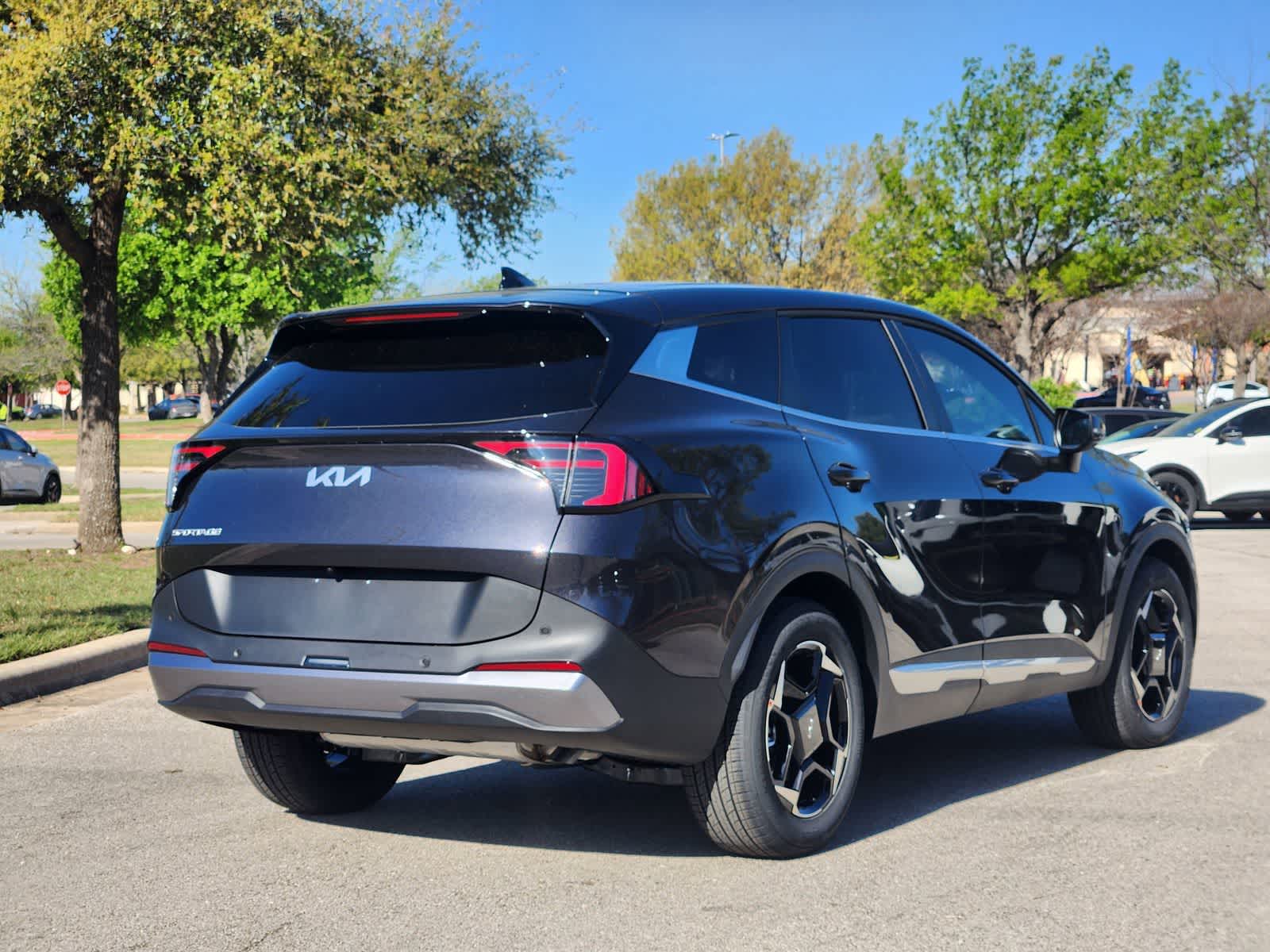 Thumbnail: 2026 Kia Sportage - 4