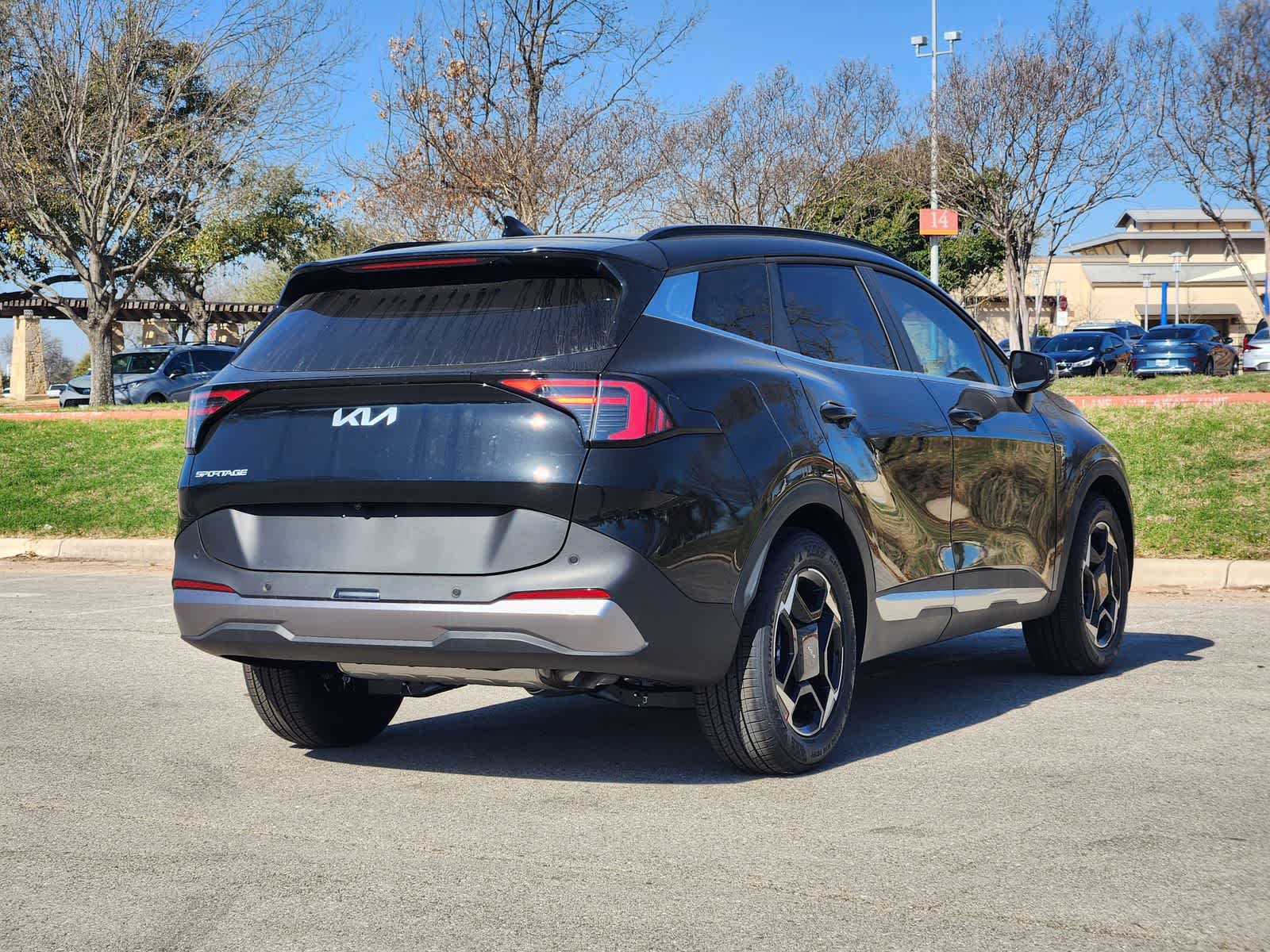 Thumbnail: 2026 Kia Sportage - 4