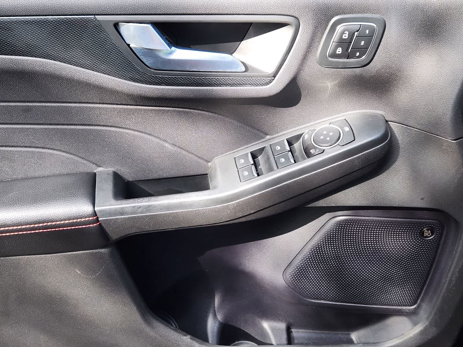Thumbnail: 2023 Ford Escape - 23