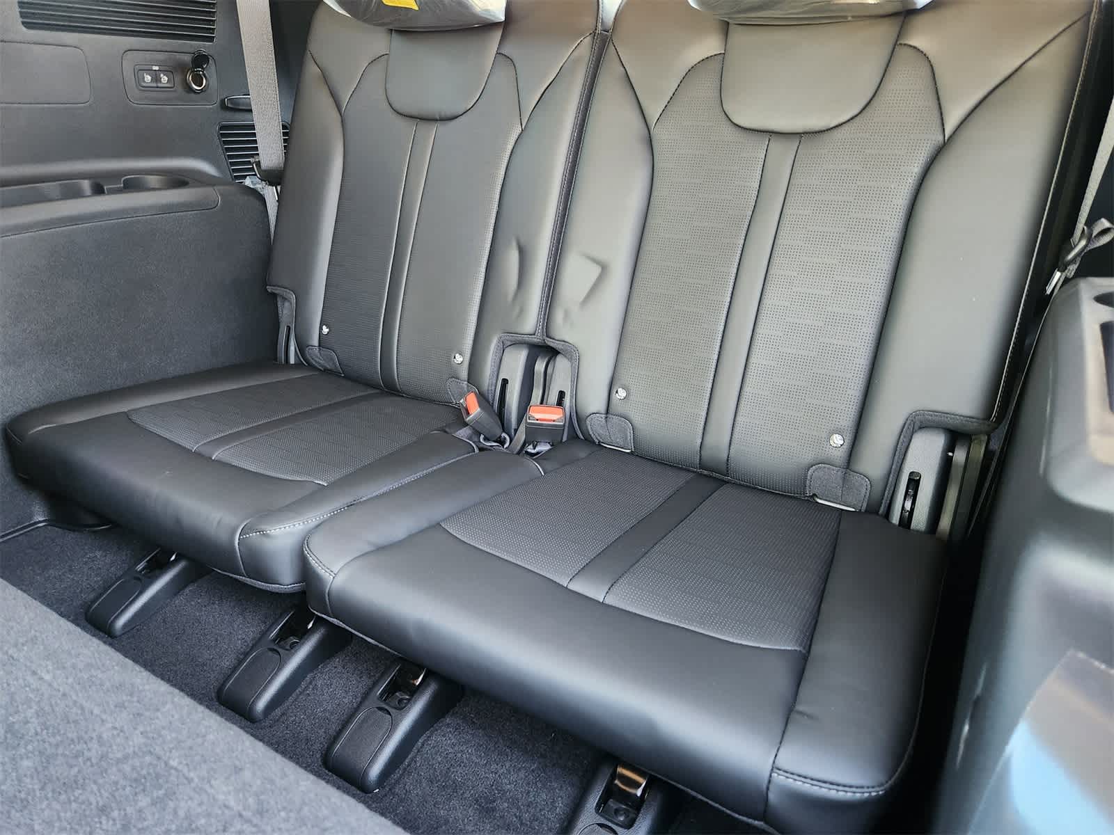 Thumbnail: 2026 Kia Sorento - 27