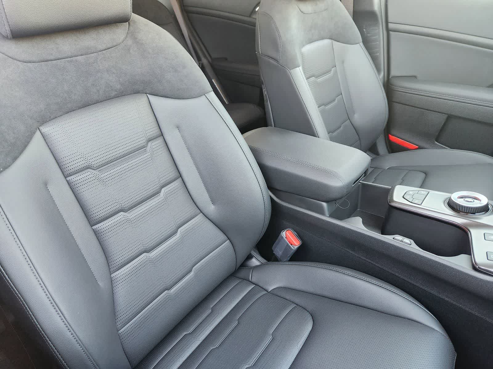 Thumbnail: 2026 Kia Sportage - 13