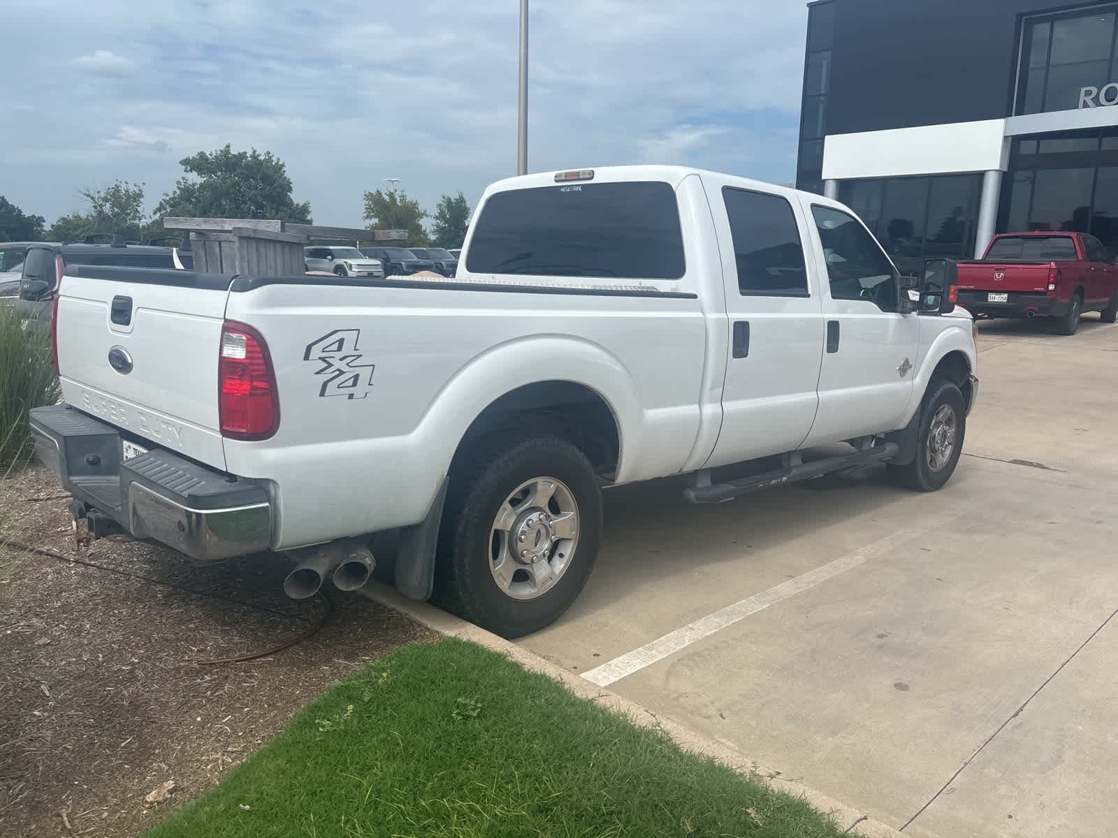 Thumbnail: 2016 Ford F-250 - 5