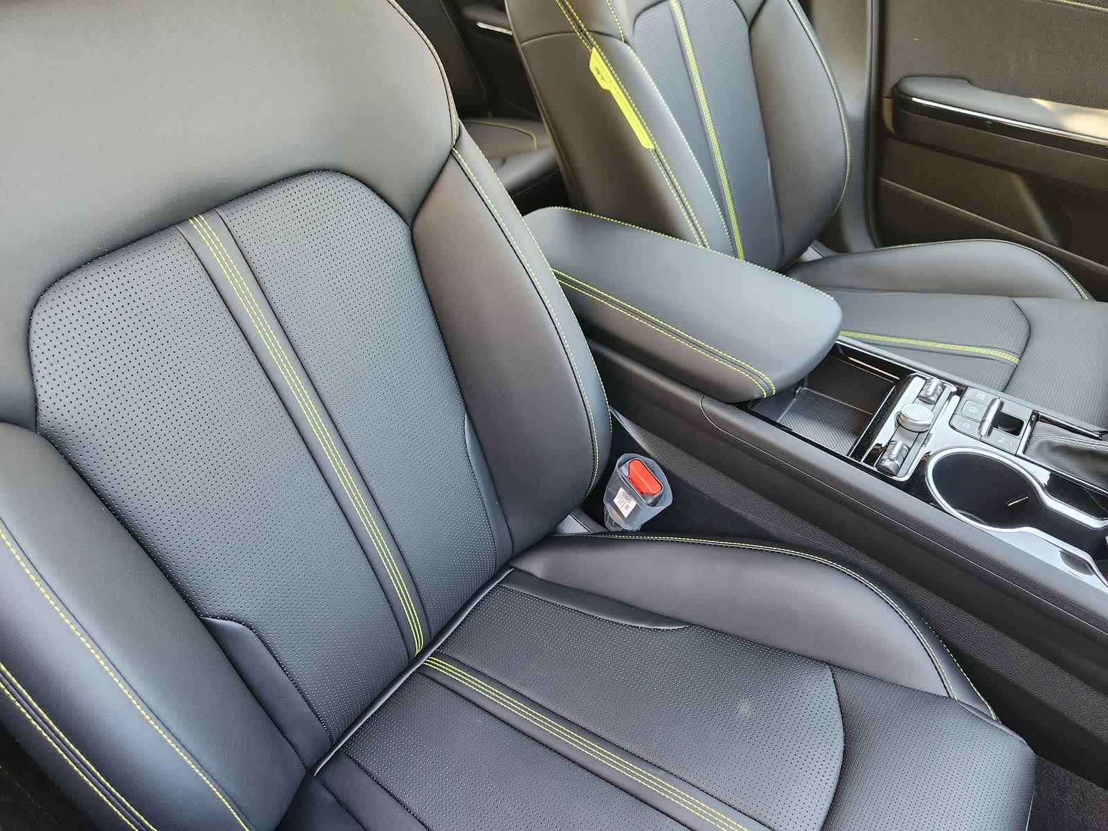 Thumbnail: 2026 Kia K5 - 13