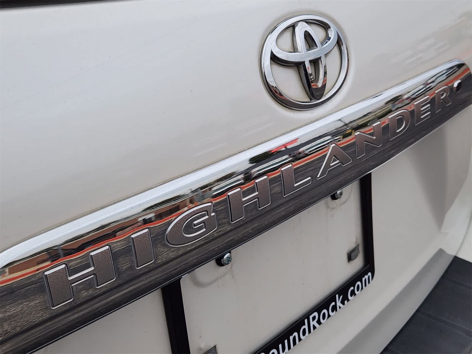 Thumbnail: 2012 Toyota Highlander - 12