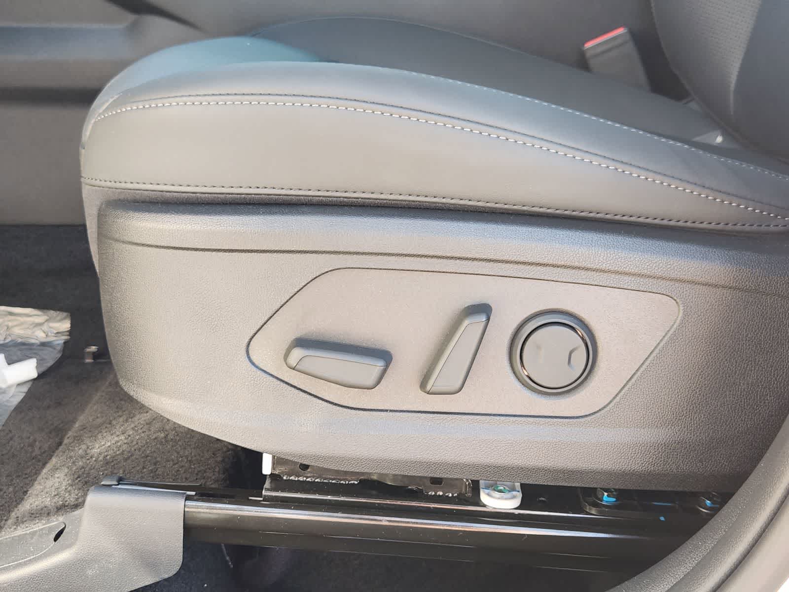 Thumbnail: 2026 Kia Sorento - 21