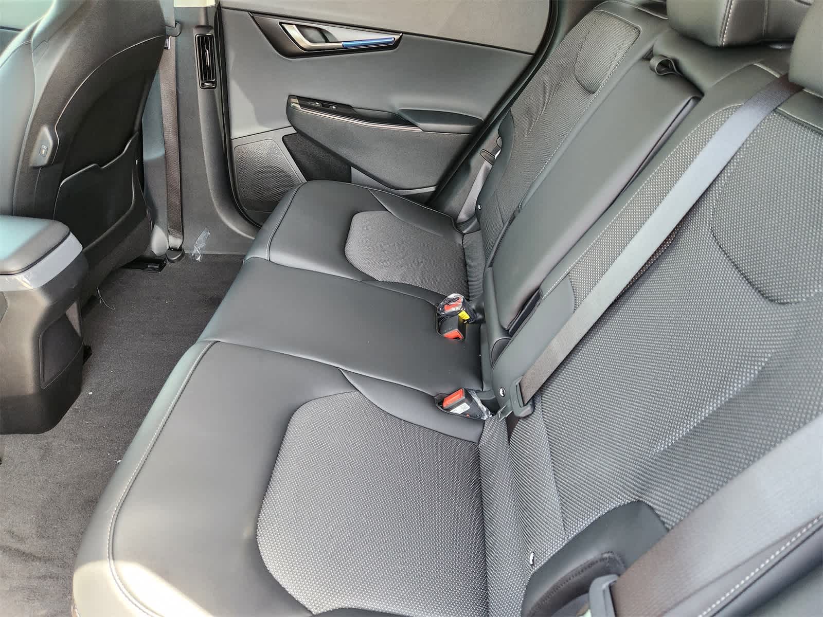 Thumbnail: 2025 Kia EV6 - 21