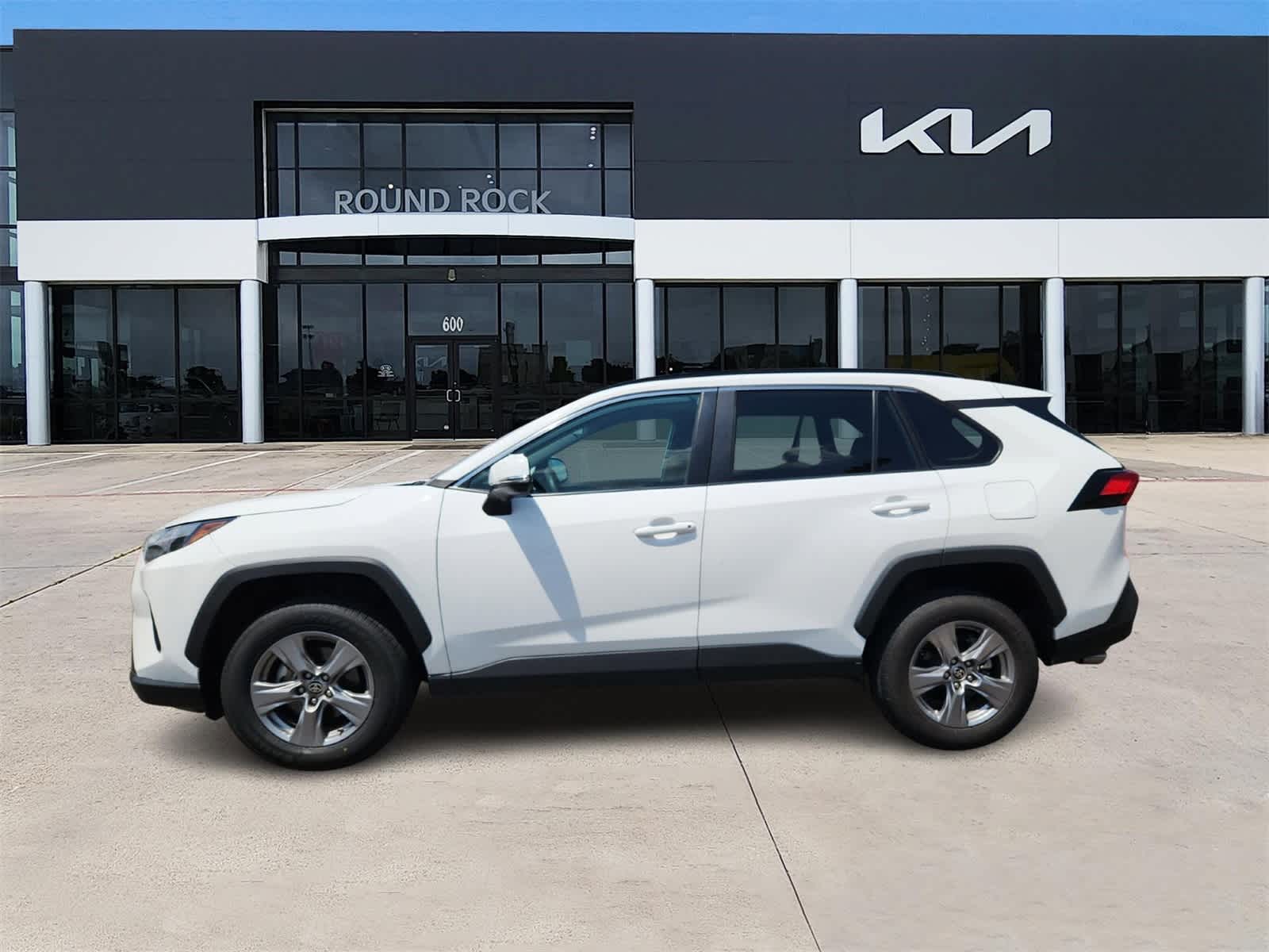 Thumbnail: 2024 Toyota RAV4 - 4