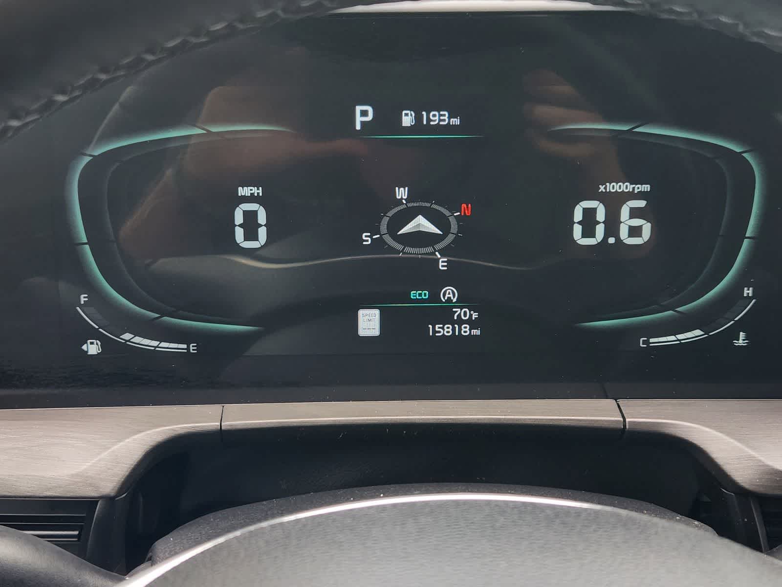 Thumbnail: 2023 Kia Telluride - 15