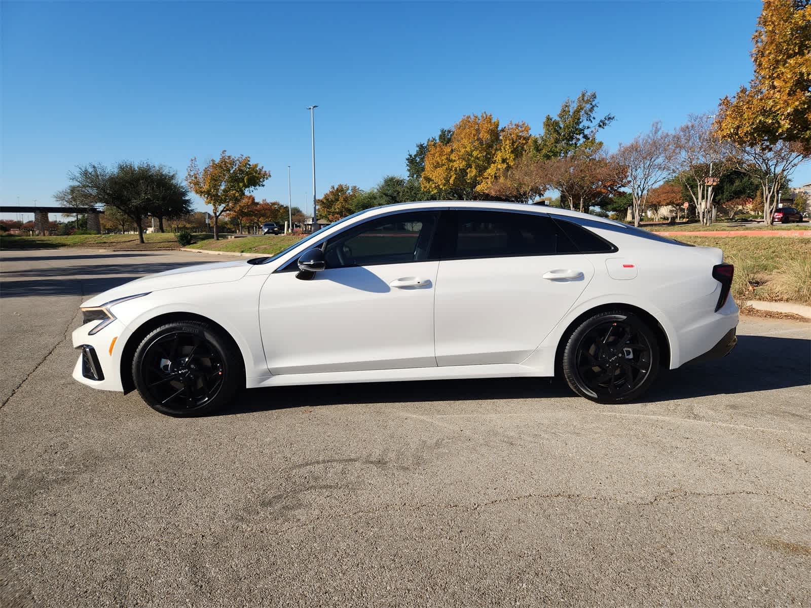 Thumbnail: 2026 Kia K5 - 4