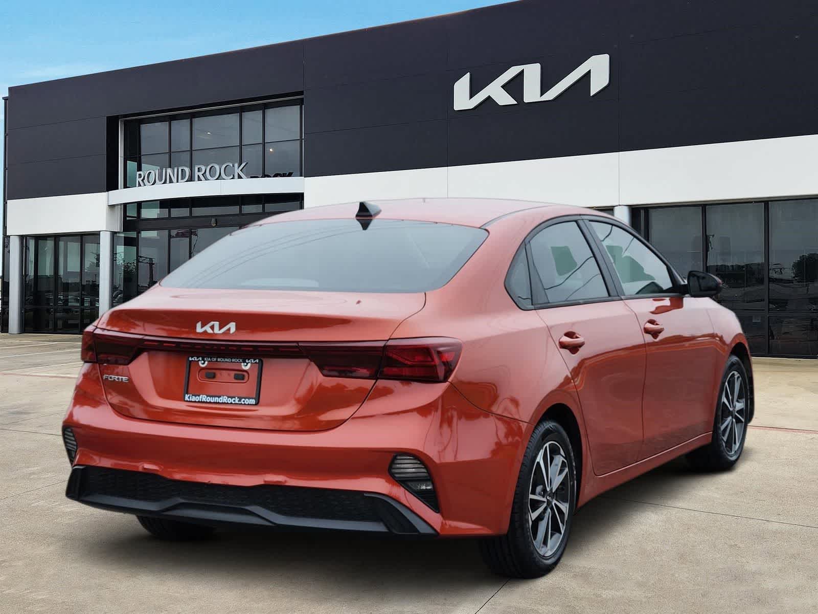 Thumbnail: 2022 Kia Forte - 5
