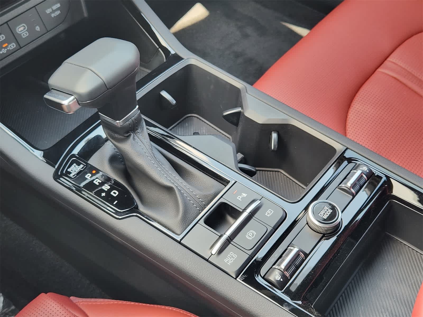 Thumbnail: 2025 Kia K5 - 18