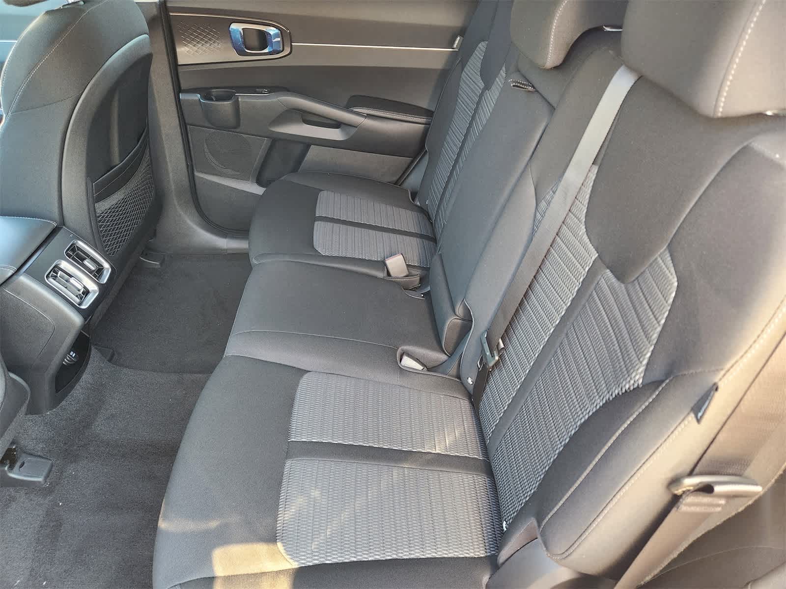 Thumbnail: 2026 Kia Sorento - 22