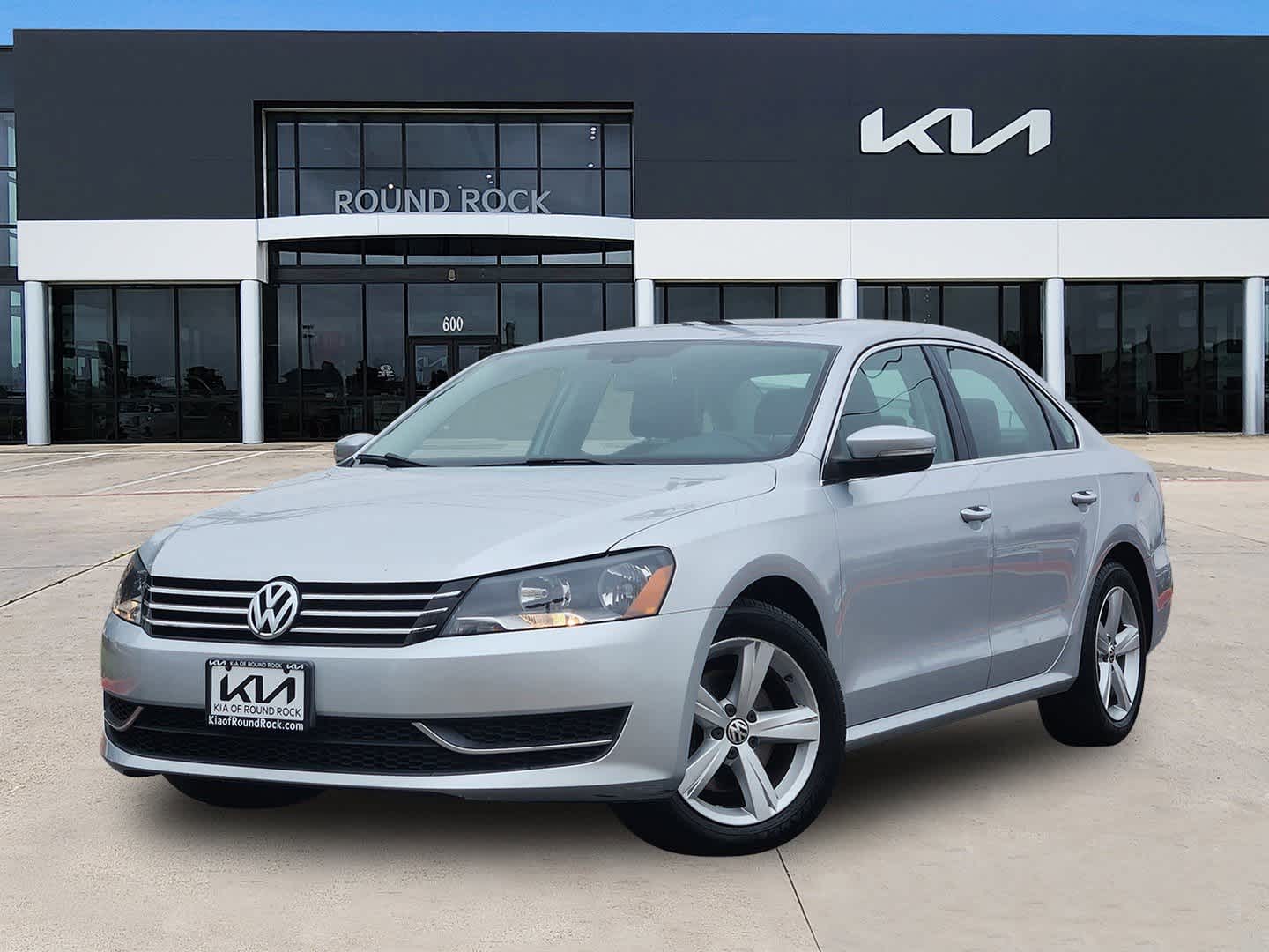 2012 Volkswagen Passat SE -
                  Round Rock, TX