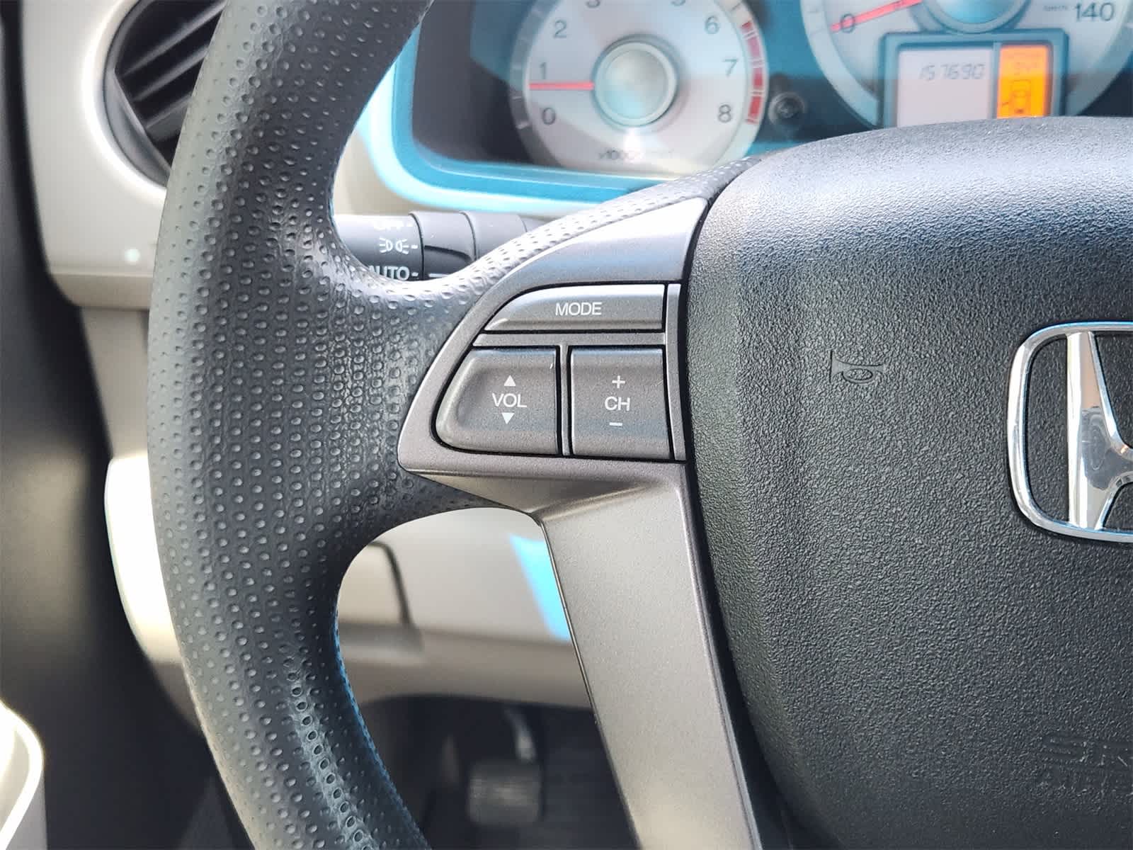 Thumbnail: 2010 Honda Pilot - 24