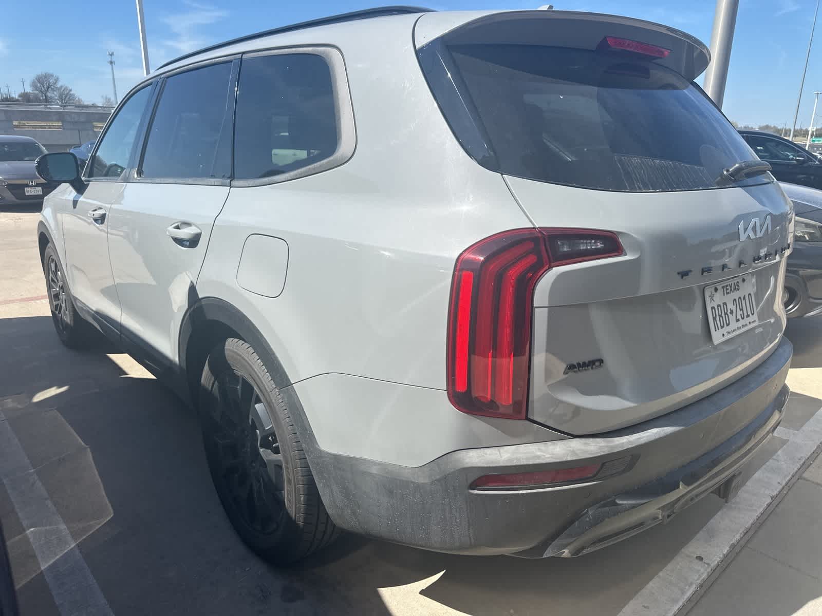 Thumbnail: 2022 Kia Telluride - 2