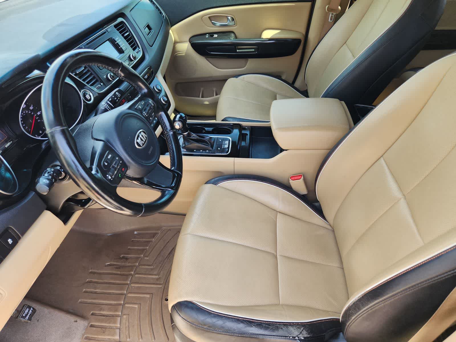 Thumbnail: 2015 Kia Sedona - 11