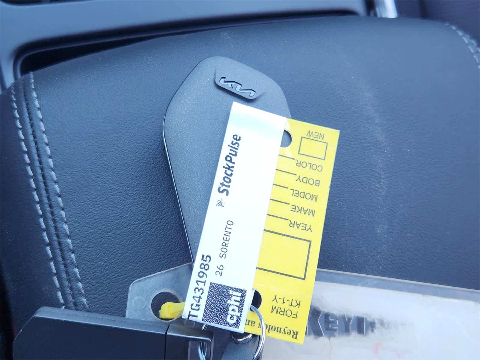 Thumbnail: 2026 Kia Sorento - 25