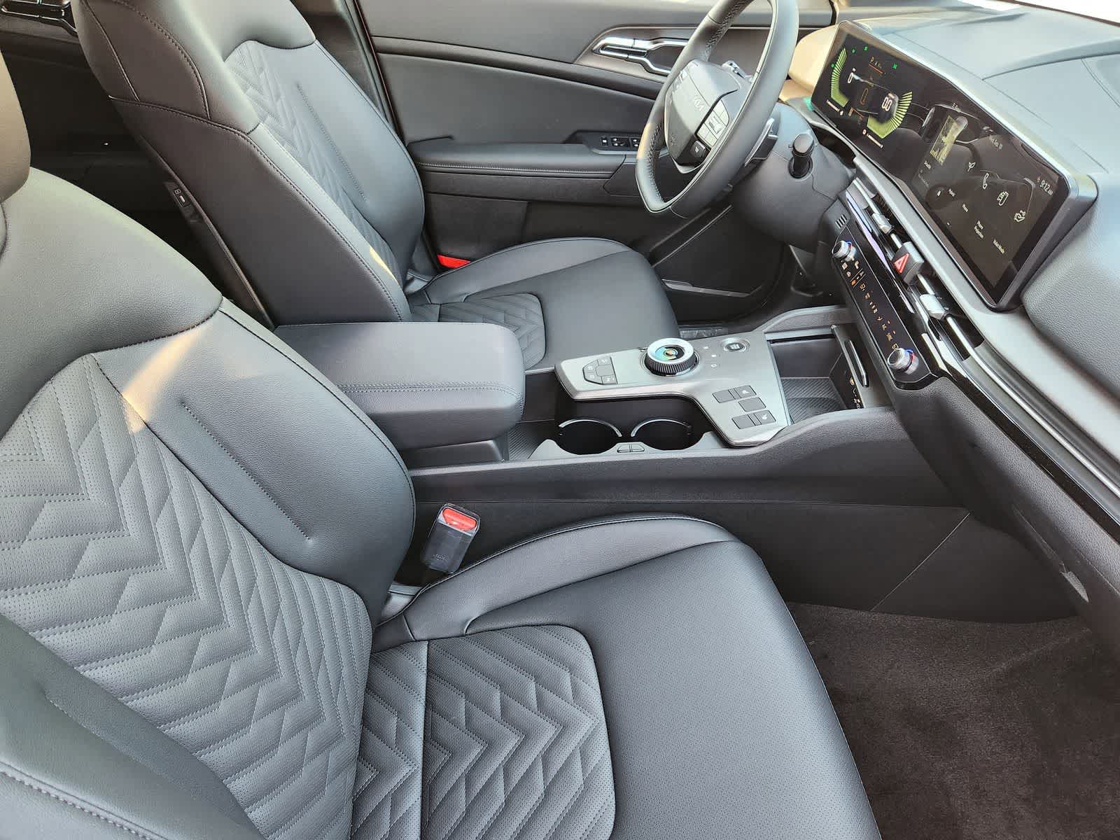 Thumbnail: 2026 Kia Sportage - 13