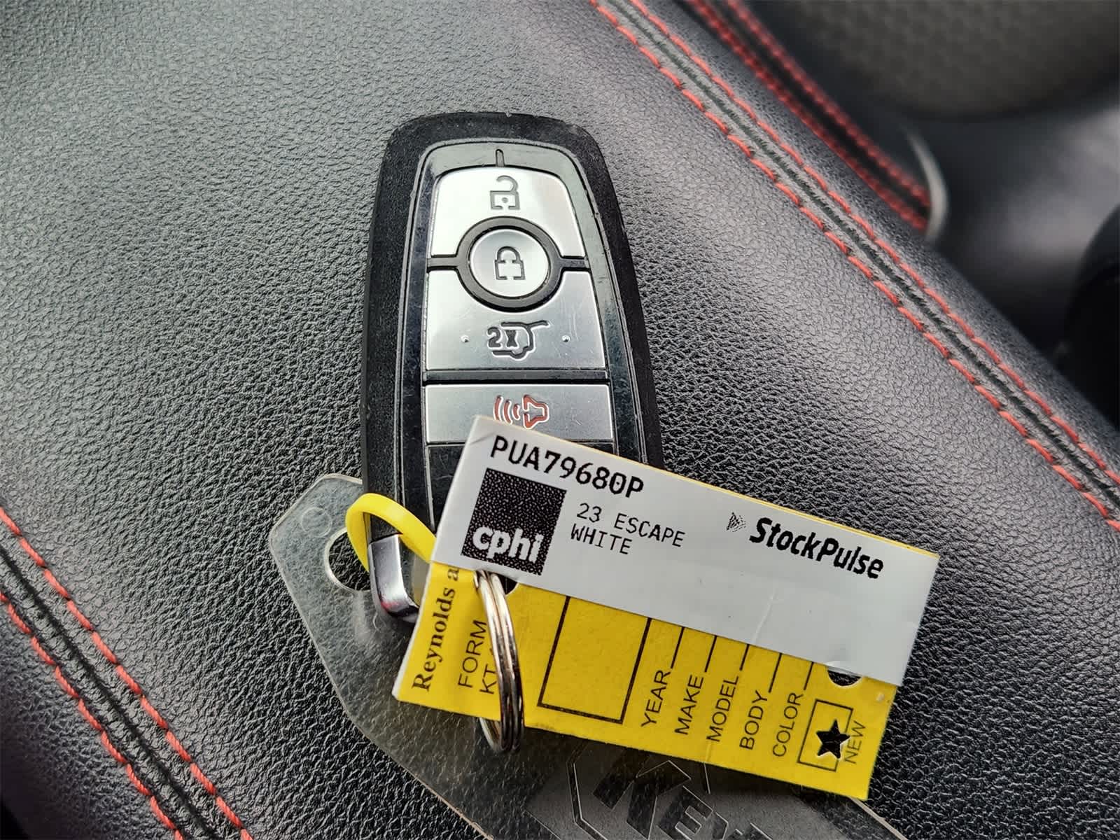 Thumbnail: 2023 Ford Escape - 32