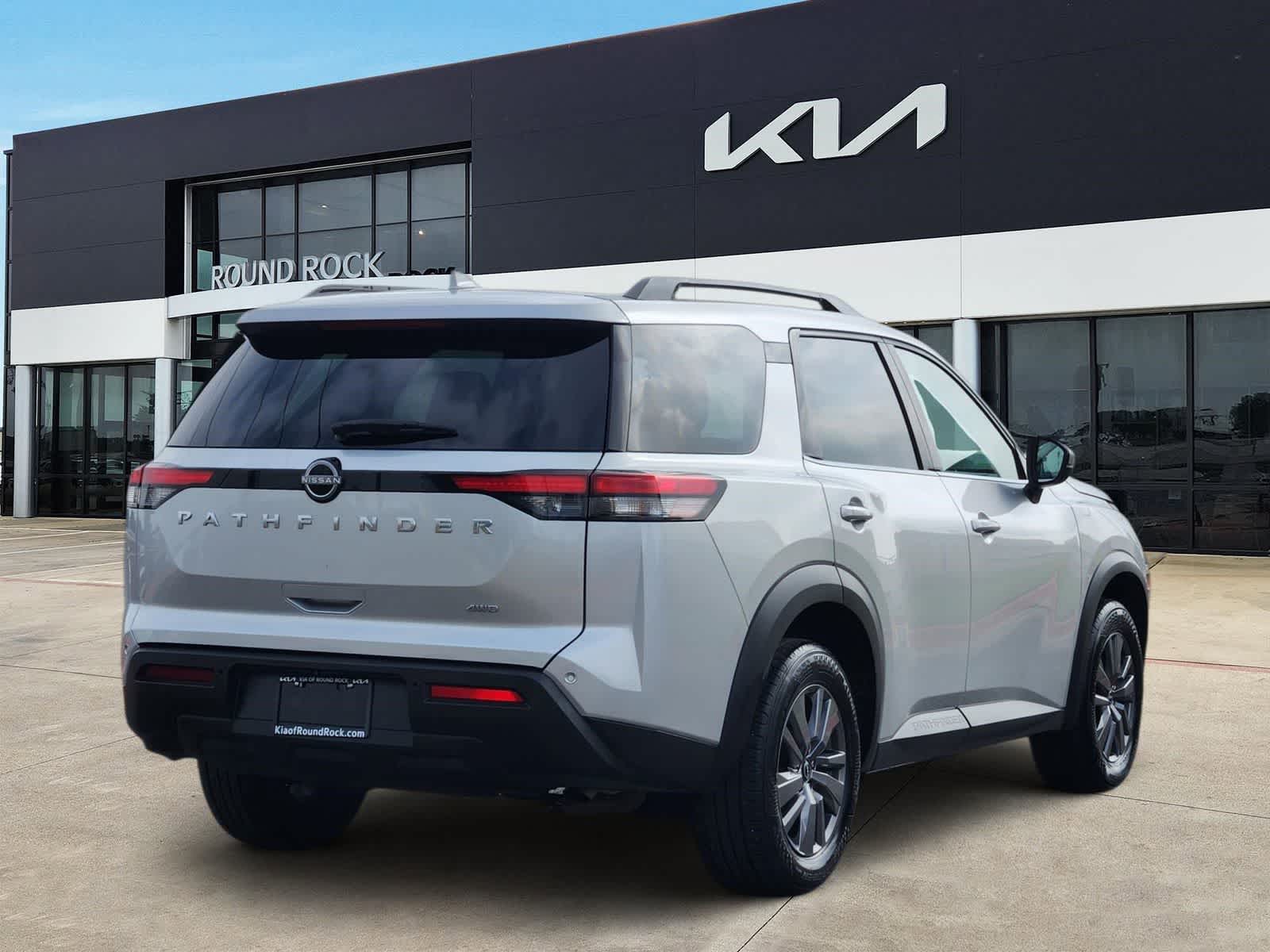 Thumbnail: 2025 Nissan Pathfinder - 5