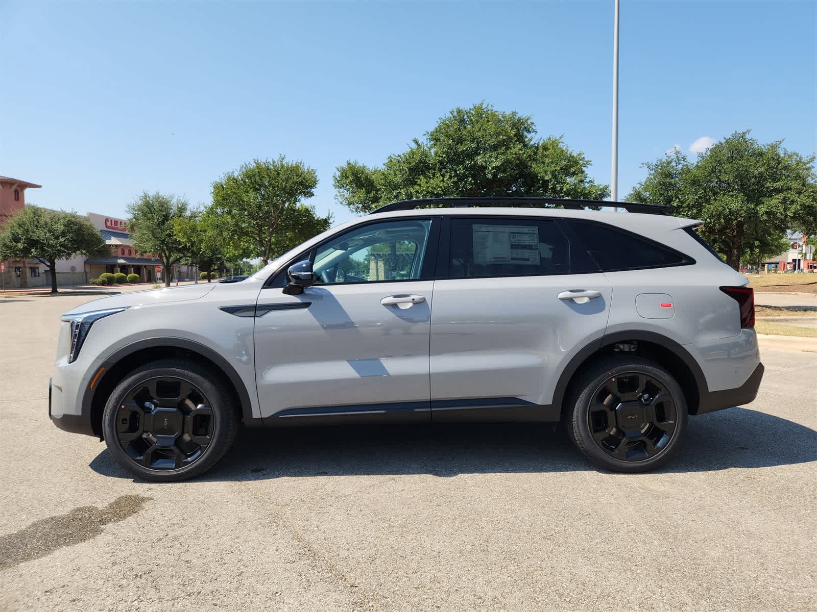 Thumbnail: 2026 Kia Sorento - 3