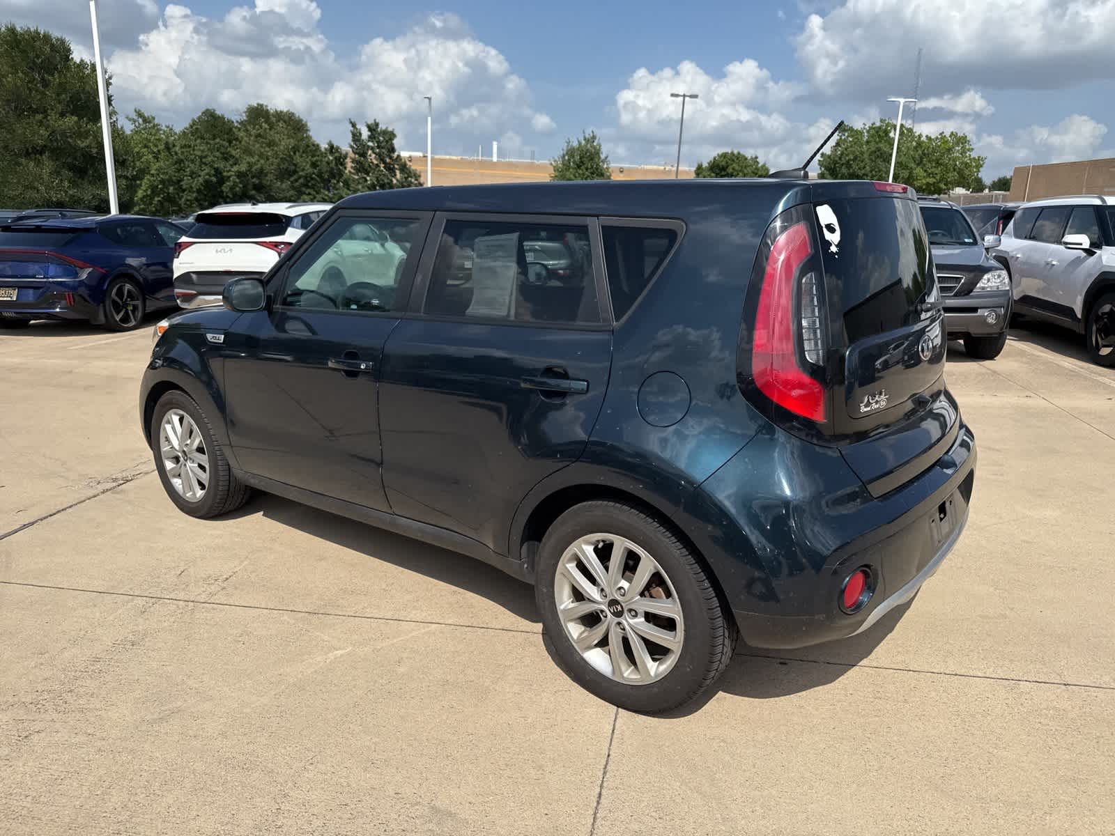 Thumbnail: 2018 Kia Soul - 13