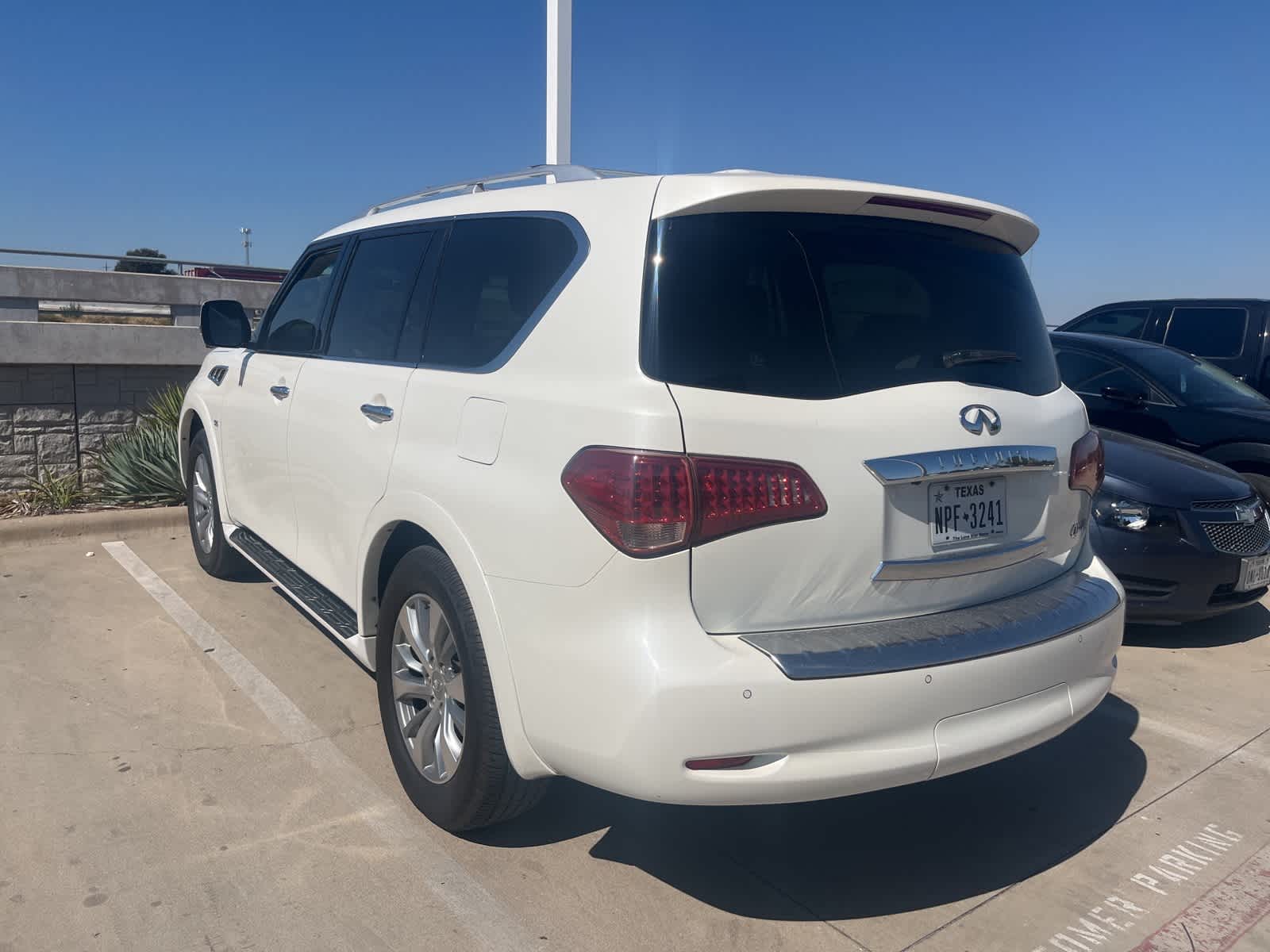 Thumbnail: 2016 INFINITI QX80 - 2
