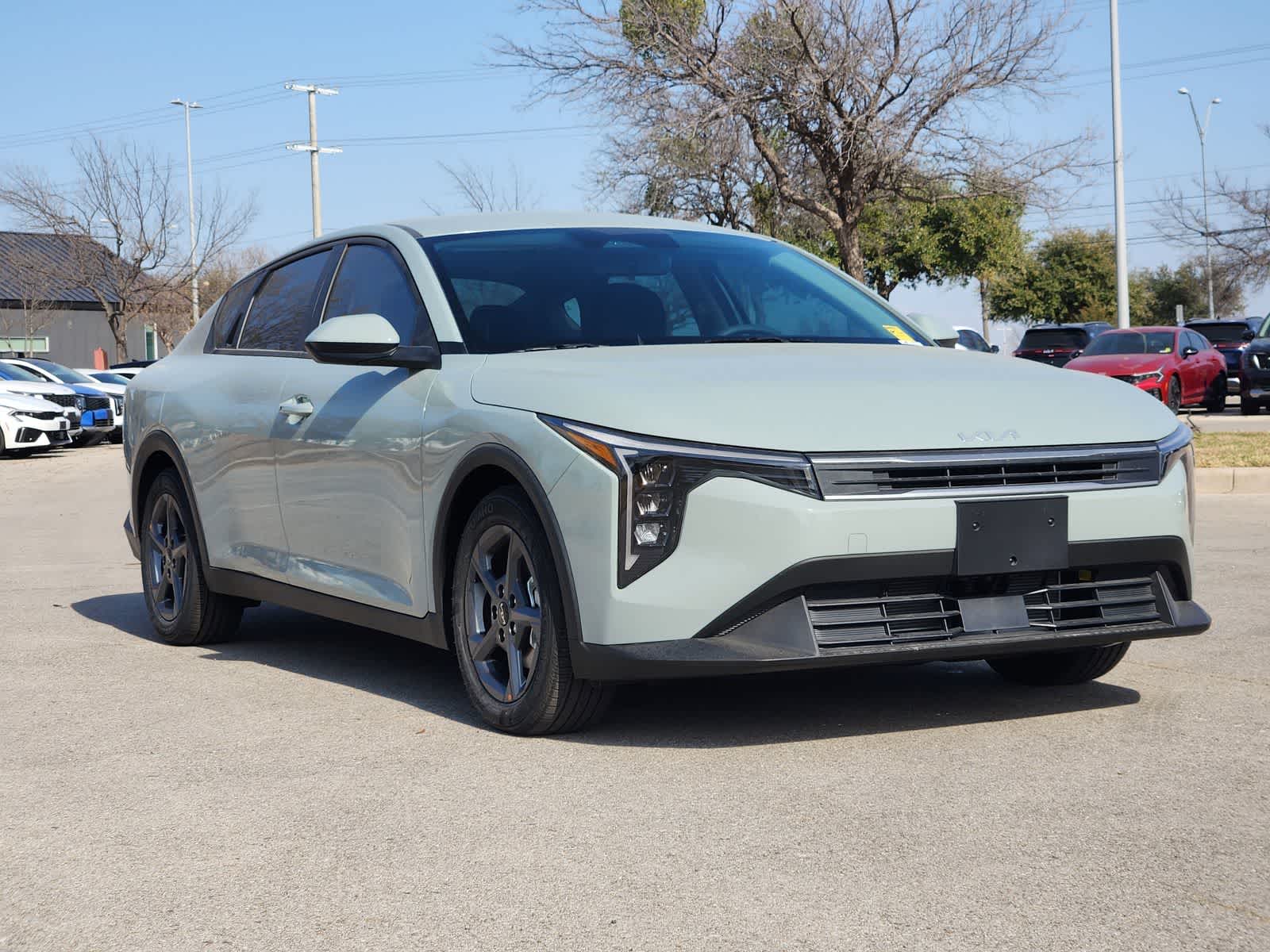Thumbnail: 2026 Kia K4 - 3