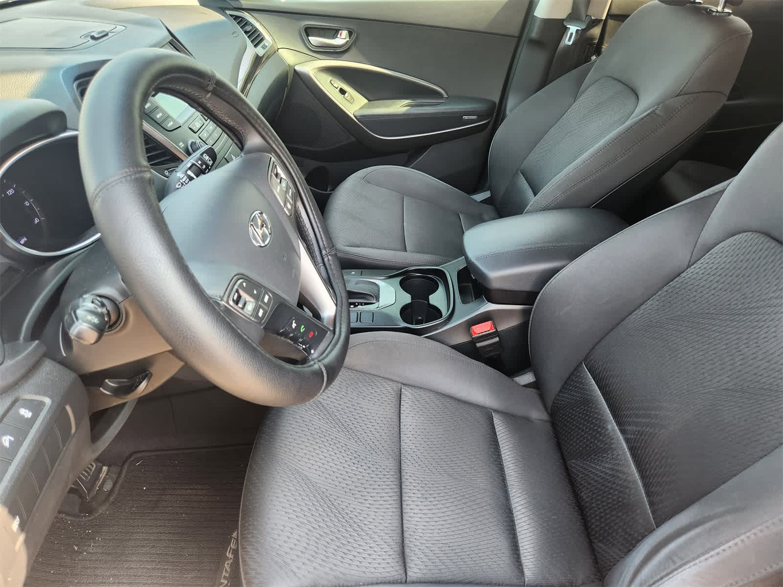 Thumbnail: 2013 Hyundai Santa Fe - 13