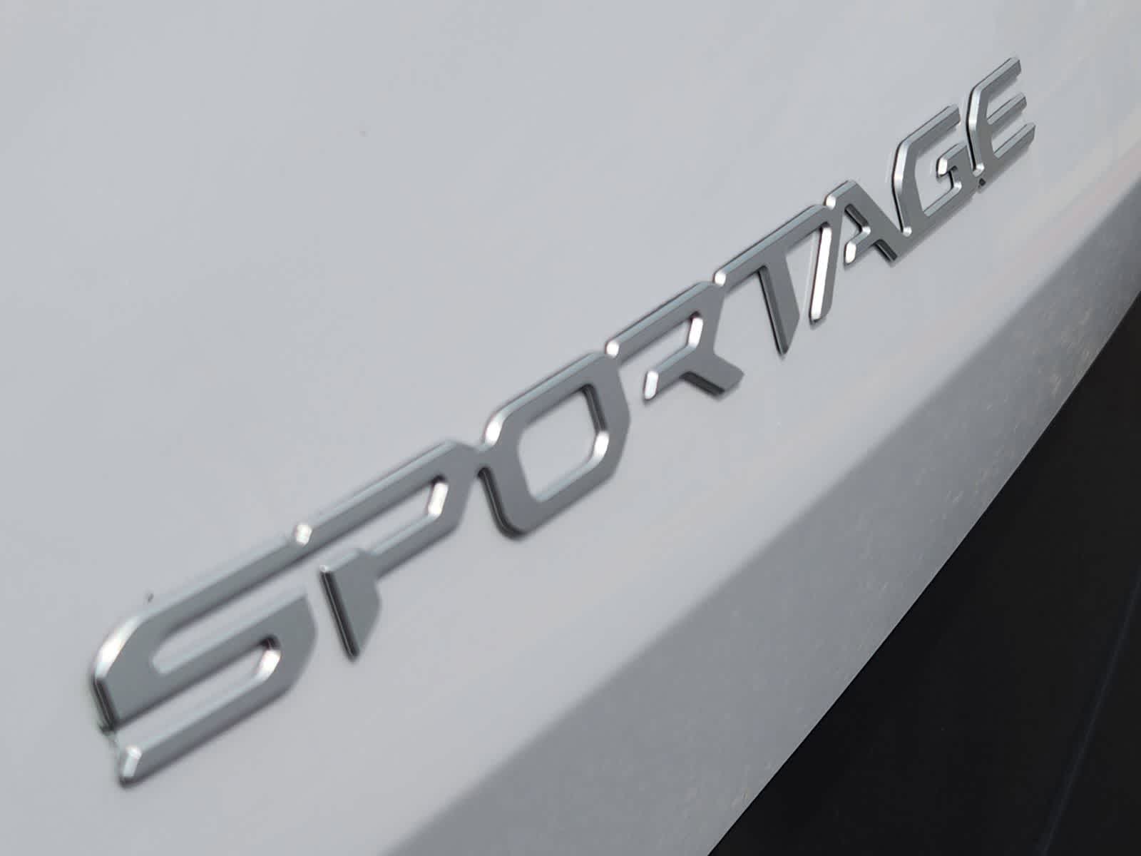 Thumbnail: 2026 Kia Sportage - 8