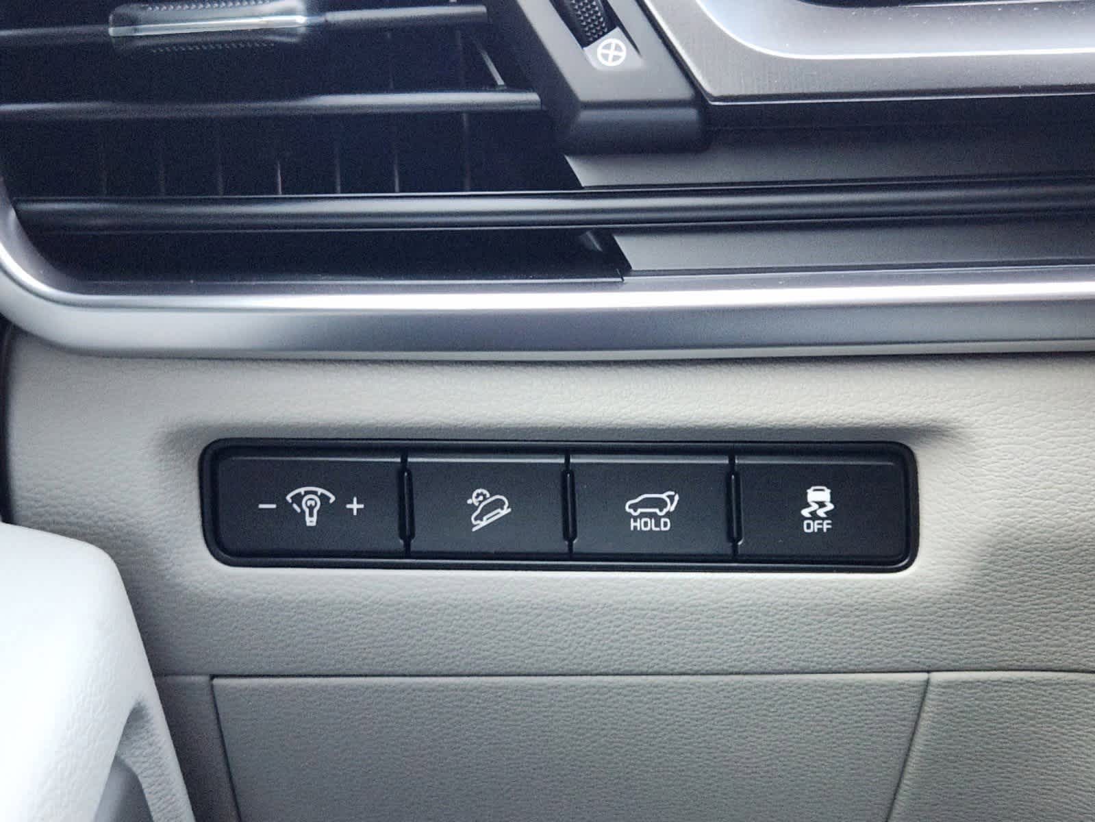 Thumbnail: 2025 Kia Telluride - 16