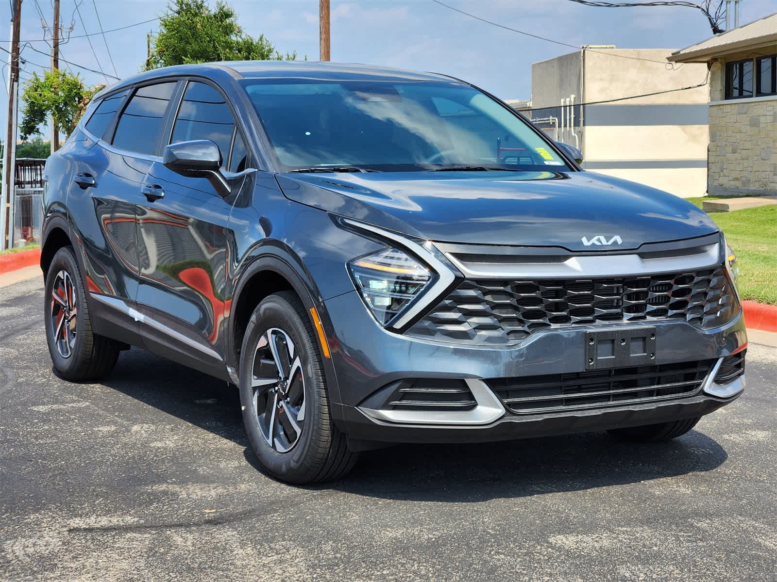 Thumbnail: 2025 Kia Sportage - 2