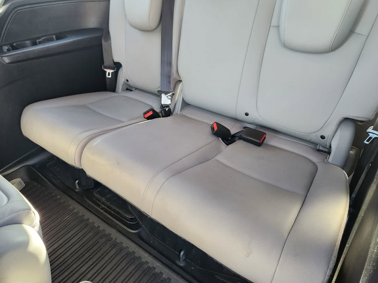 Thumbnail: 2020 Honda Odyssey - 31