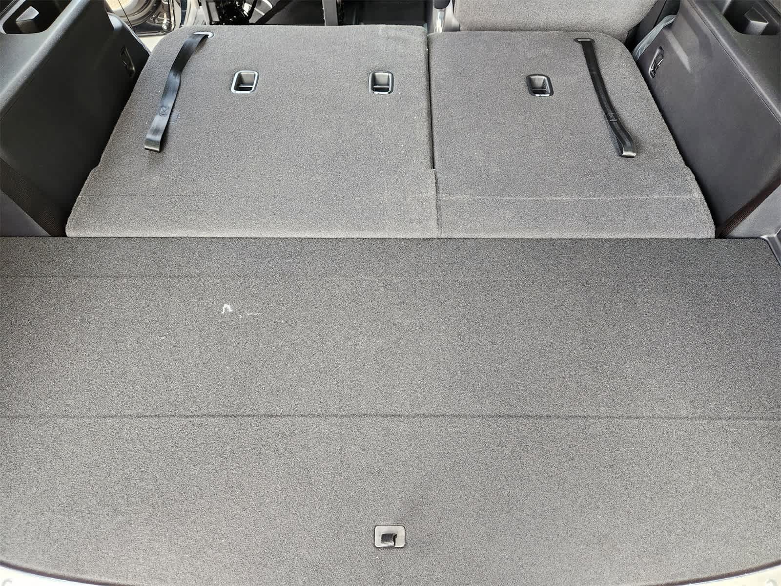 Thumbnail: 2027 Kia Telluride - 25