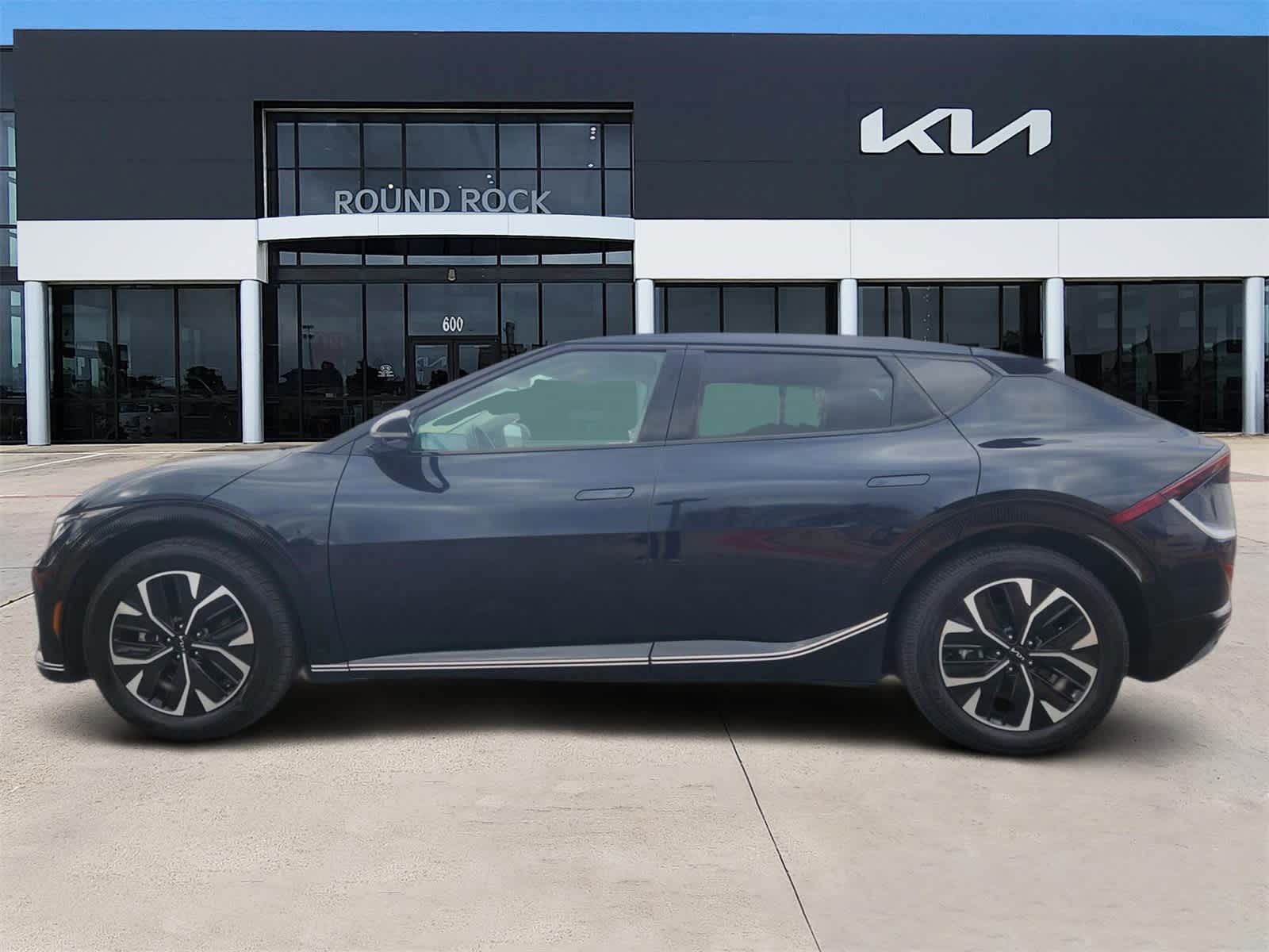 Thumbnail: 2024 Kia EV6 - 4