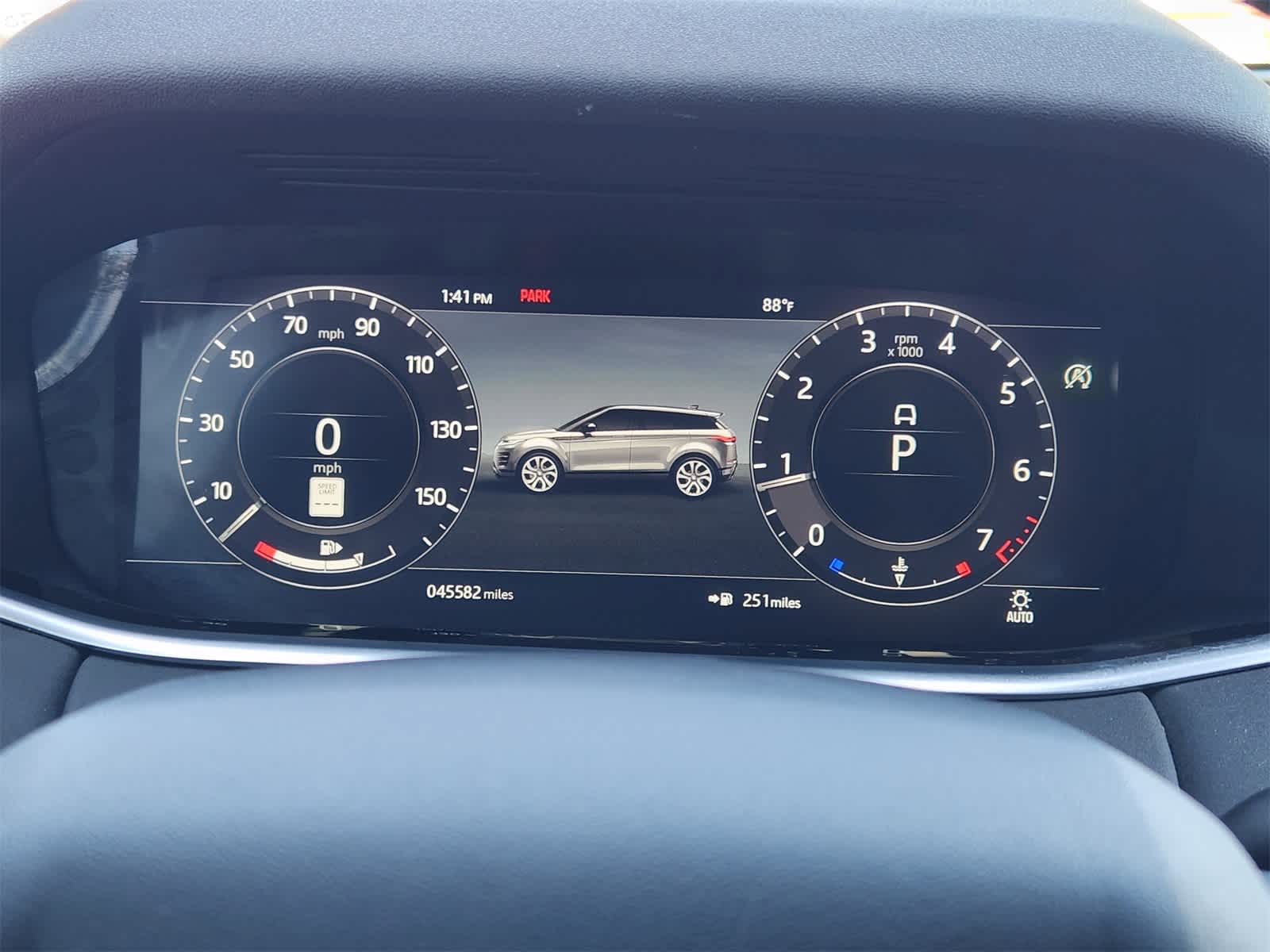 Thumbnail: 2020 Land Rover Range Rover Evoque - 16