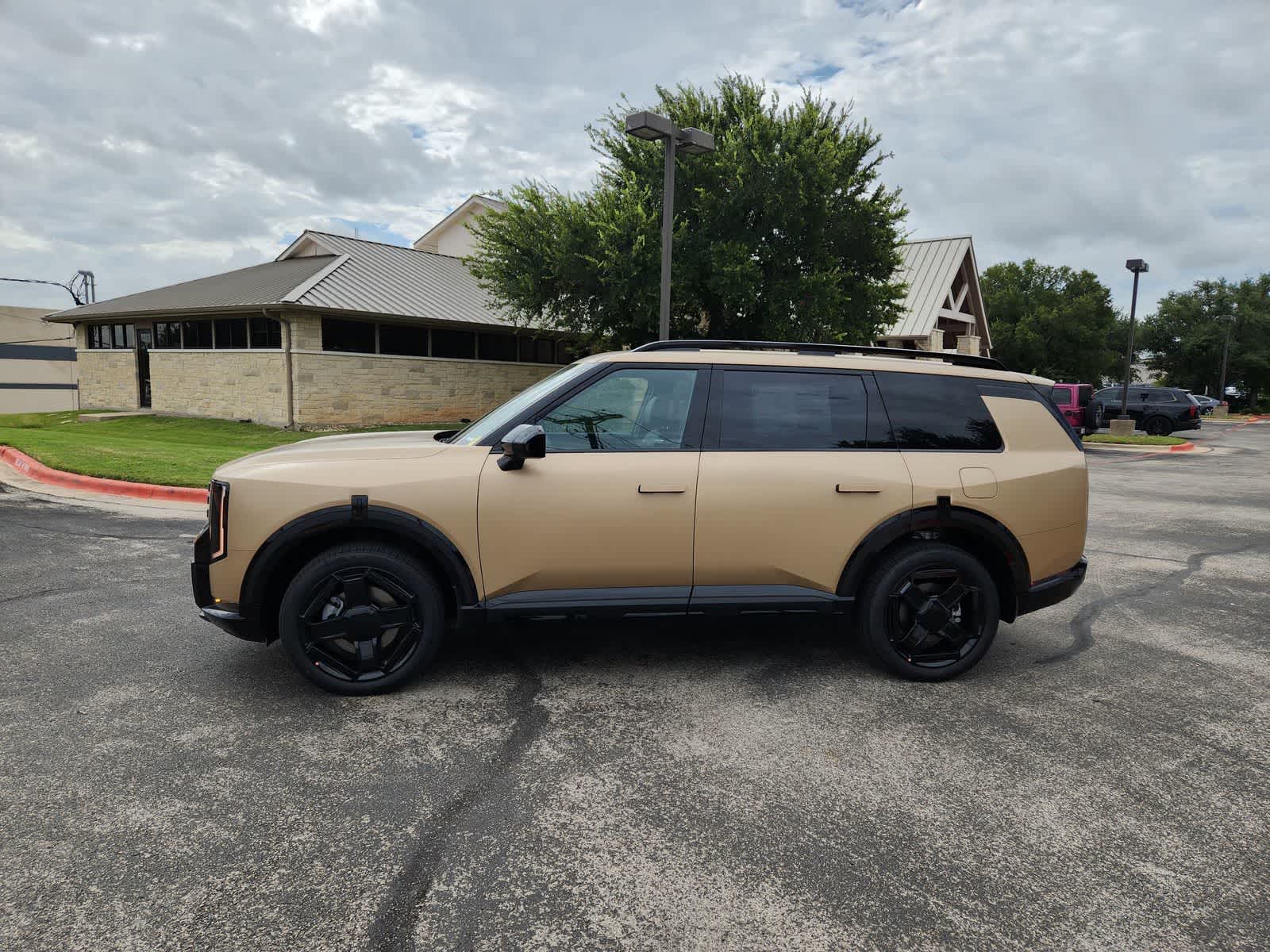 Thumbnail: 2027 Kia Telluride - 4